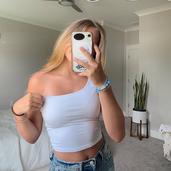 sold - Picture 2 of 4